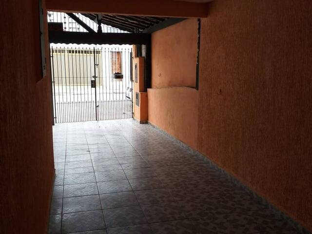 Casa para Venda em Praia Grande - 4