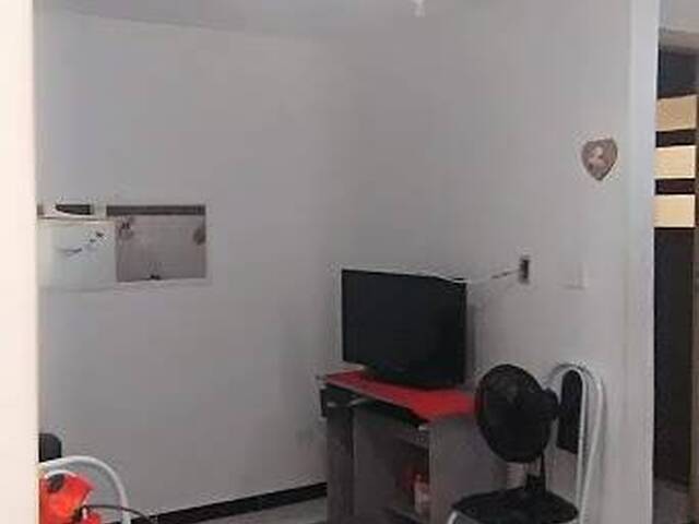 Kitnet para Venda em Praia Grande - 4