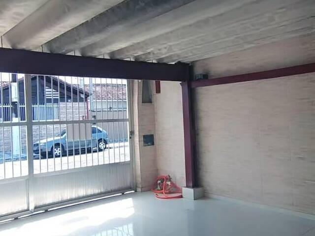 Casa para Venda em Praia Grande - 2