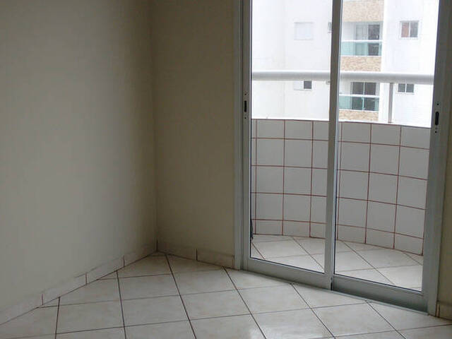 Apartamento para Venda em Praia Grande - 3