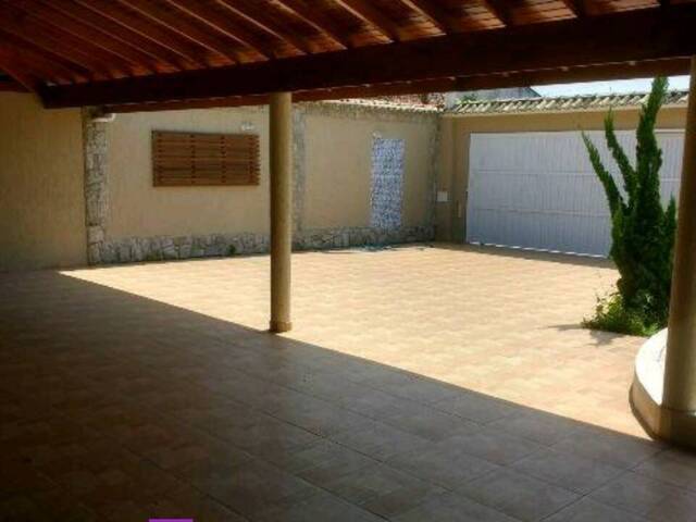 Sobrado para Venda em Praia Grande - 4