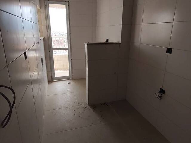 Apartamento para Venda em Praia Grande - 4