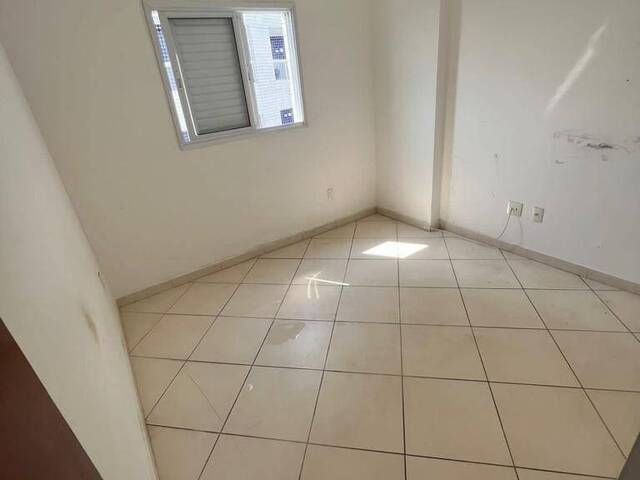 #AP00181 - Apartamento para Venda em Praia Grande - SP - 2