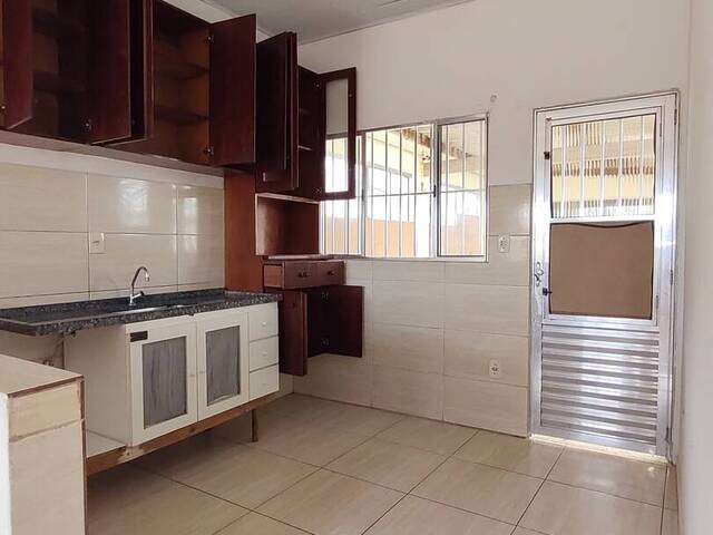 Sobrado para Venda em Praia Grande - 4