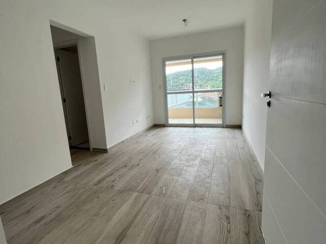 Apartamento para Venda em Praia Grande - 4