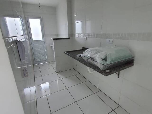 Apartamento para Venda em Praia Grande - 4