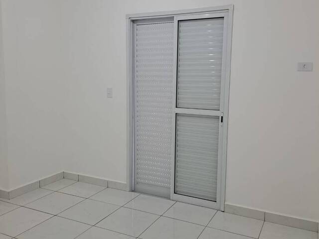 Apartamento para Venda em Praia Grande - 5
