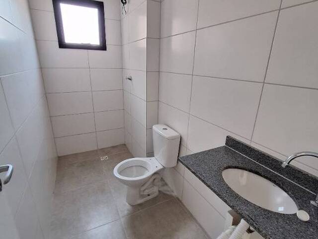 Apartamento para Venda em Praia Grande - 5