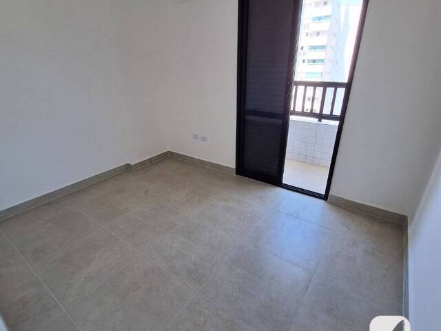 Apartamento para Venda em Praia Grande - 4